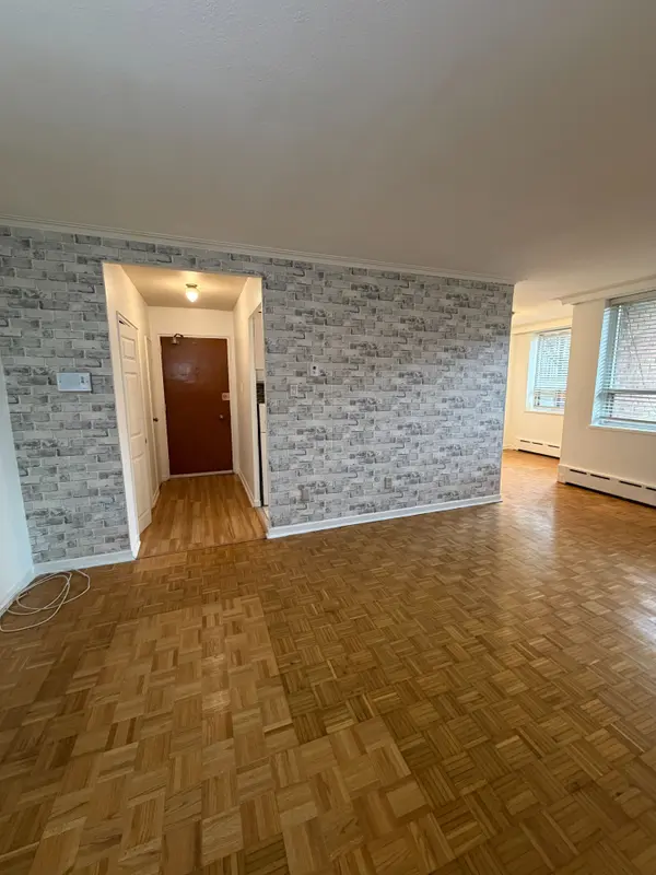 336 The West Mall N/A #1B, Toronto W08, ON M9C 1E4