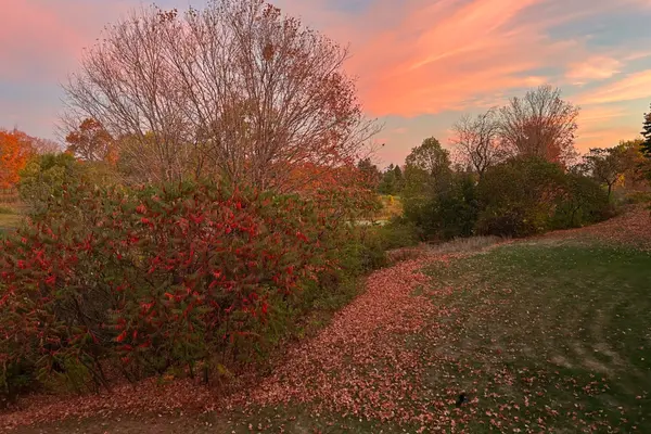 50 Rosenfeld CRES, Kanata, ON K2K 2L2