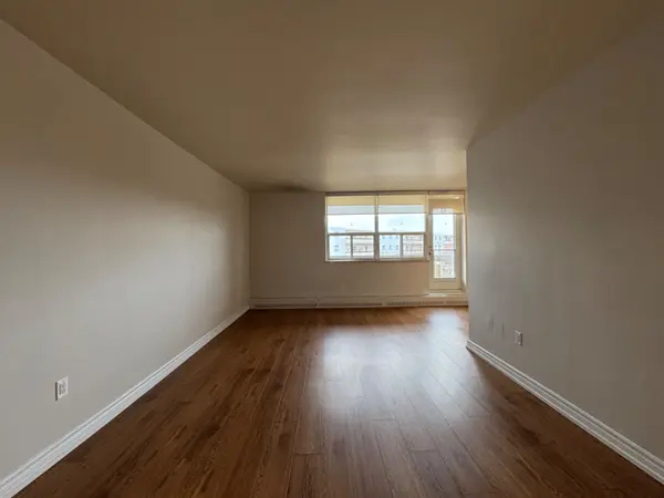 158 Fitch ST #406, Welland, ON L3C 4V6