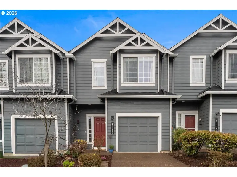 21123 NE OSBURN LOOP, Fairview, OR 97024