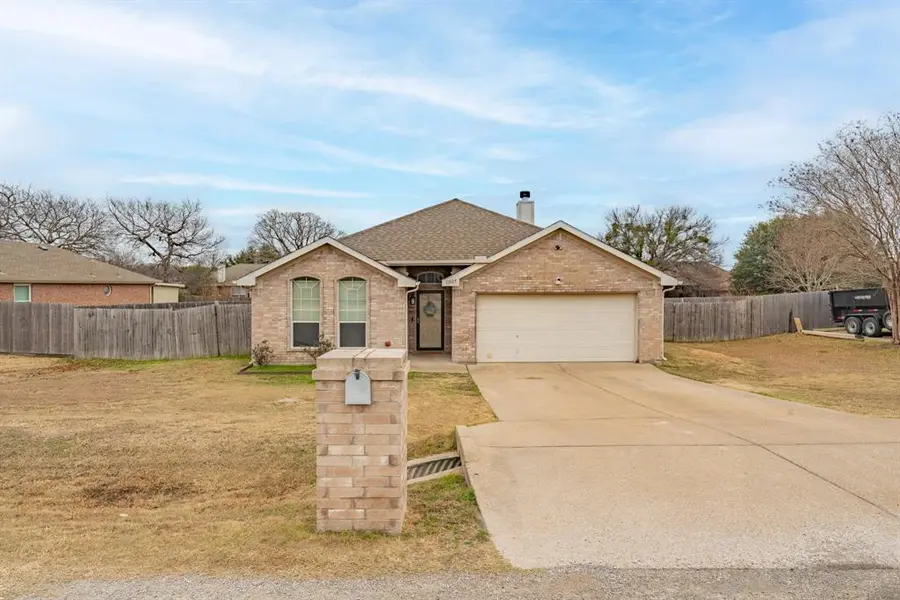 3005 Stroll Drive, Granbury, TX 76049