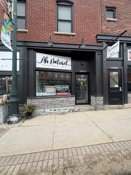 14 Manitoba ST #10, Bracebridge, ON P1L 1R9