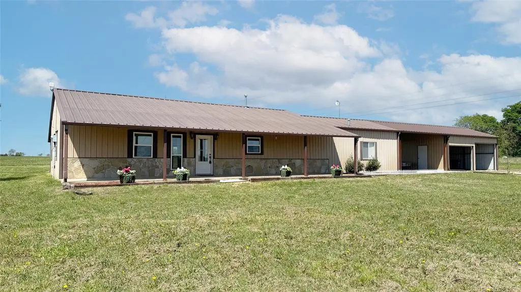 2290 County Road 22900, Paris, TX 75460