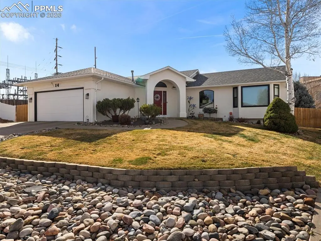 14 Full Moon CT, Pueblo, CO 81001