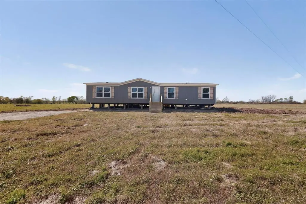 1957 CR 4771, Sulphur Springs, TX 75482