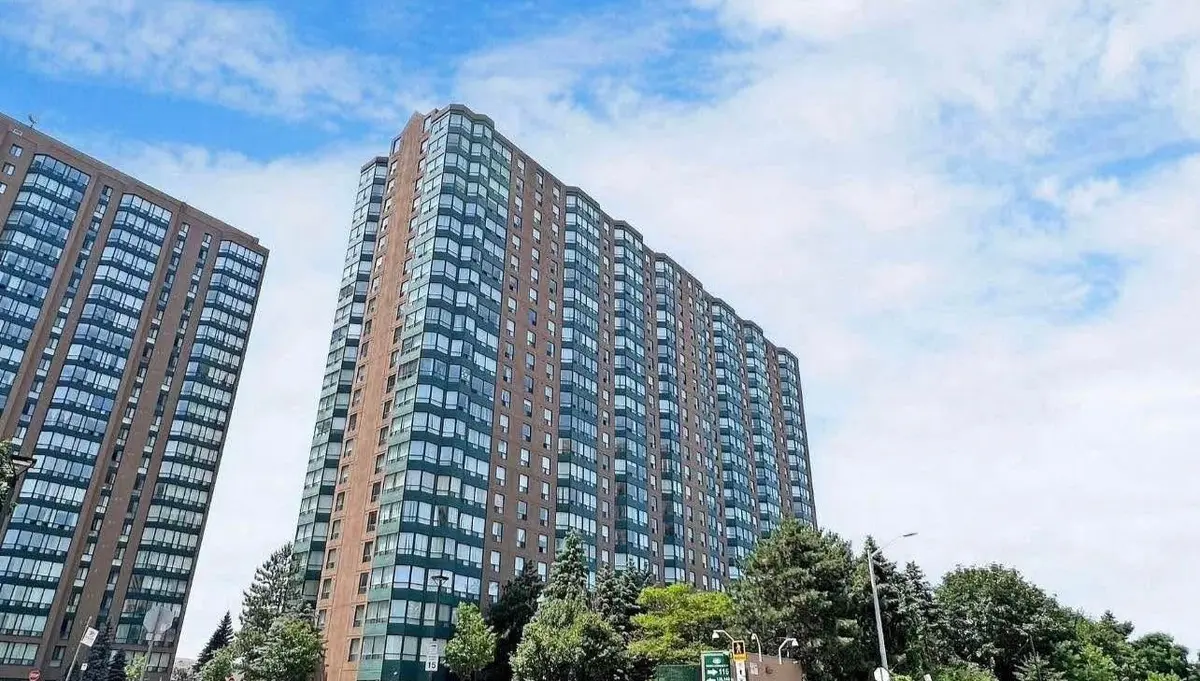 135 Hillcrest AVE #1214, Mississauga, ON L5B 4B1