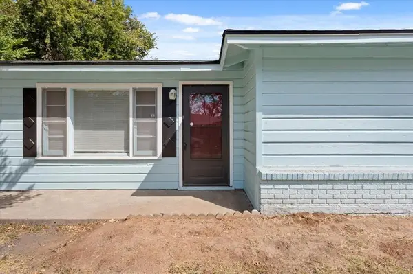 2424 S 26th Street, Waco, TX 76706