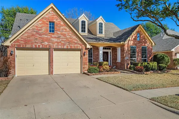 6211 Parkside Drive, Arlington, TX 76001