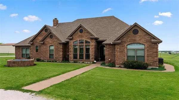 13435 Jackson Road, Krum, TX 76249