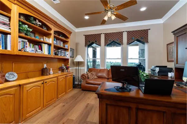 13435 Jackson Road, Krum, TX 76249