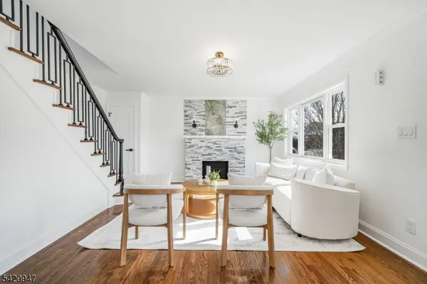 17 High Park Pl, Clifton City, NJ 07011