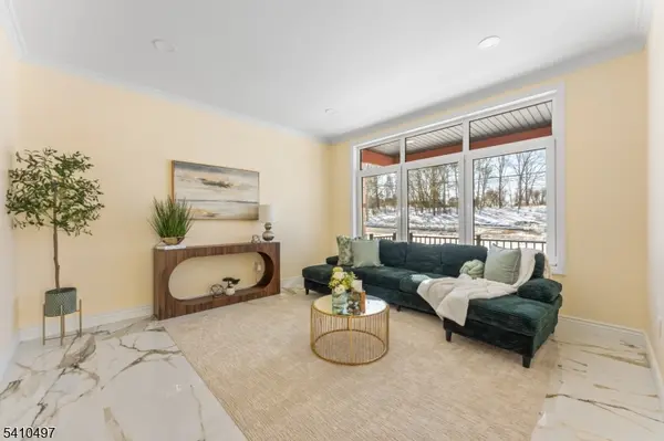 1690 Hamburg Tpke, Wayne Twp., NJ 07470