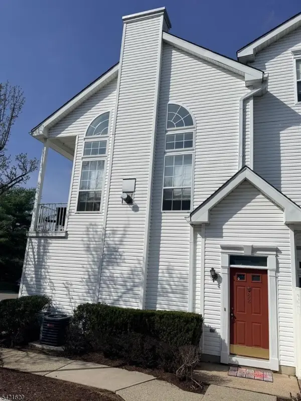 82 Hancock Dr, Morris Twp., NJ 07960