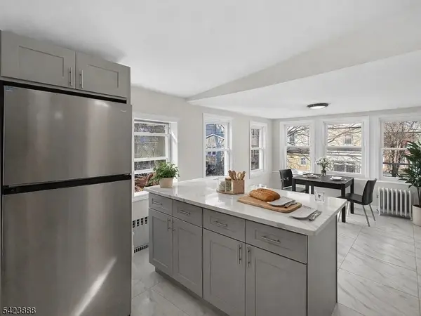 123 Steuben St #2, East Orange City, NJ 07018