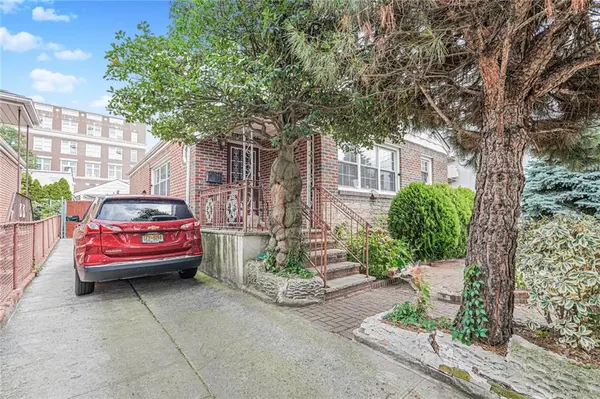 2421 West 1st ST, Brooklyn, NY 11223