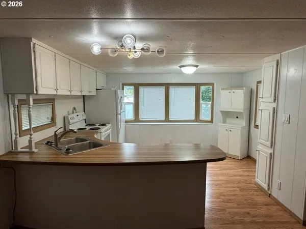 1600 RHODODENDRON DR #293, Florence, OR 97439