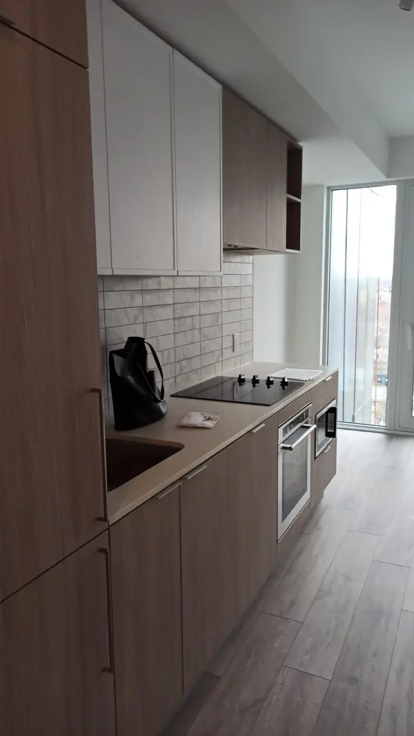 2020 Bathurst ST #1611, Toronto C03, ON M5P 0A6