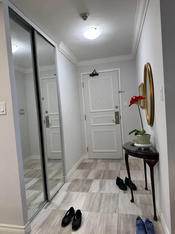 256 Doris AVE ##1711, Toronto C14, ON M2N 6X8