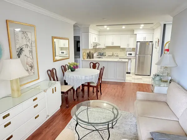 256 Doris AVE ##1711, Toronto C14, ON M2N 6X8