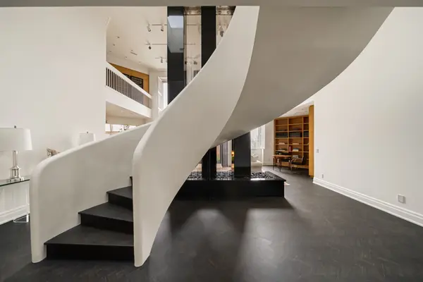 2 Lynwood AVE #PH1, Toronto C02, ON M4V 1K2