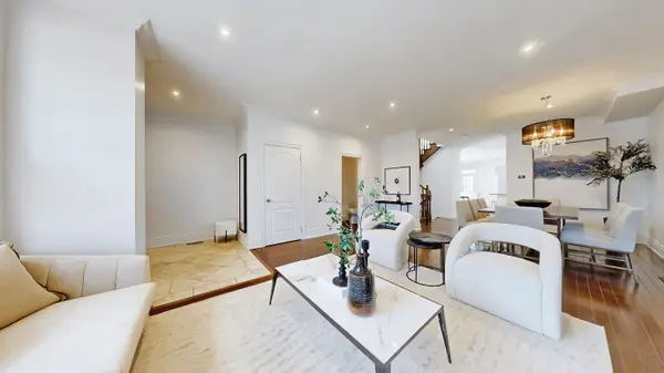 90 Haddington AVE, Toronto C04, ON M5M 2P3