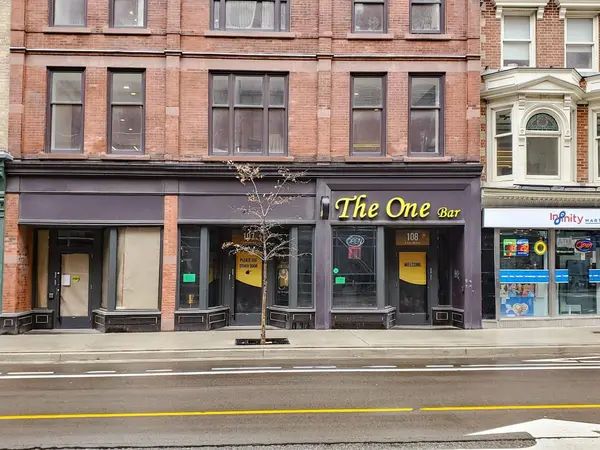 1 Yorkville AVE #107, 108 & 1010, Toronto C02, ON M4W 1L1