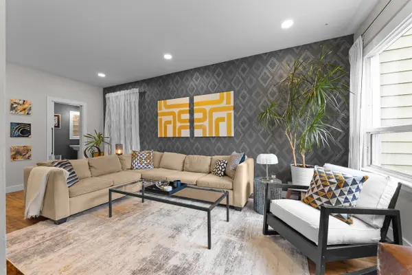 71 Madelaine AVE, Toronto E06, ON M1L 2X6