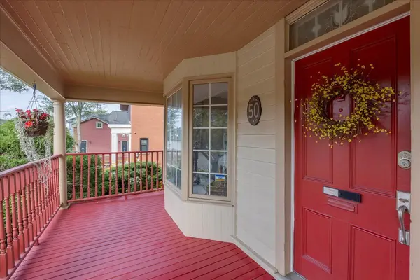 50 Wellington ST E, Aurora, ON L4G 1H5