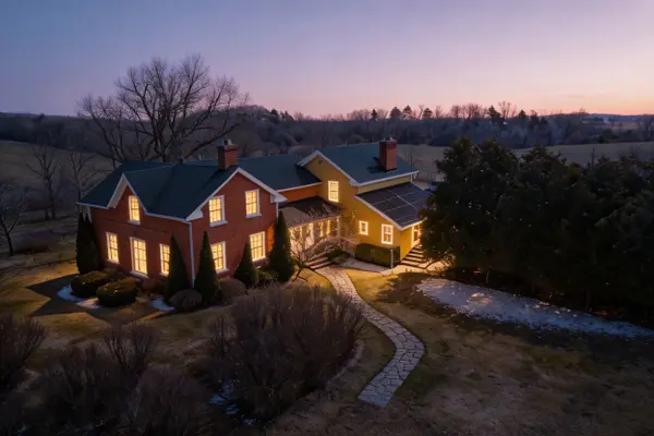 8185 17th Side Road, King, ON L7E 5R7