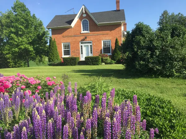 8185 17th Side Road, King, ON L7E 5R7