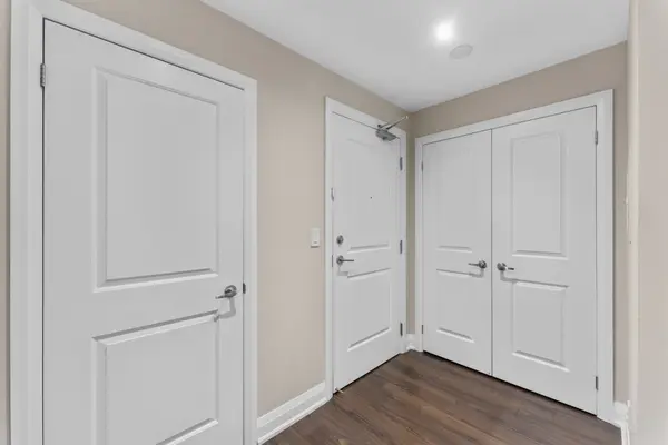 12 Woodstream BLVD #518, Vaughan, ON L4L 8C3