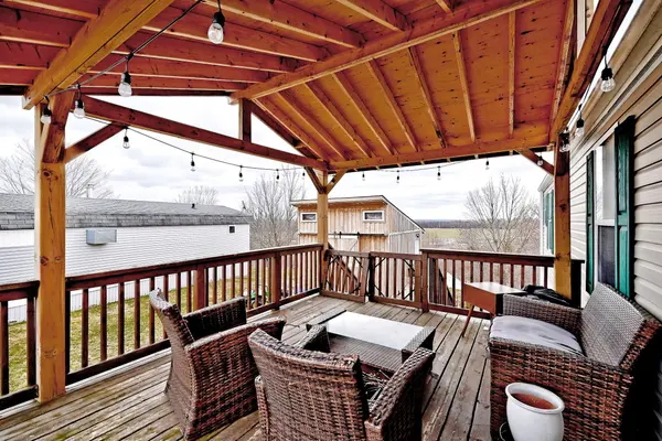 41 Sunrise CIR, Bradford West Gwillimbury, ON L3Z 2A5