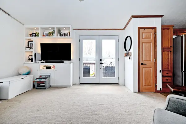 41 Sunrise CIR, Bradford West Gwillimbury, ON L3Z 2A5