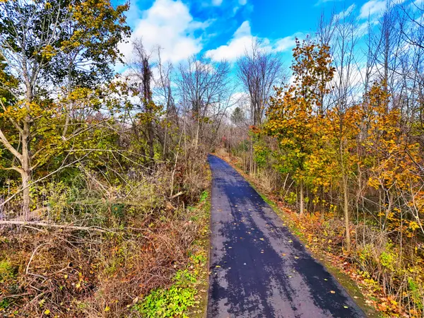 406 Sundial DR, Orillia, ON L3V 4A6