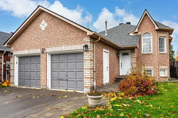 30 Hewitt PL, Barrie, ON L4M 7B3