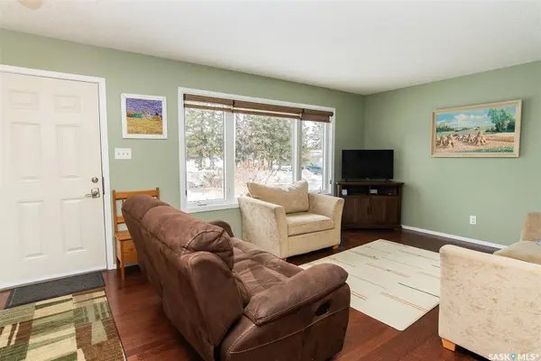 512 4th STREET E, Wynyard, SK S0A 4T0