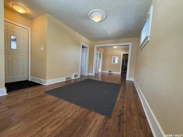 1131 C AVENUE N, Saskatoon, SK S7L 1K3