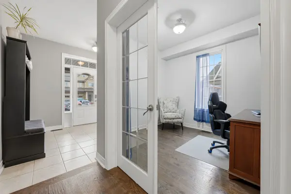 25 Twistleton ST, Caledon, ON L7C 3V9