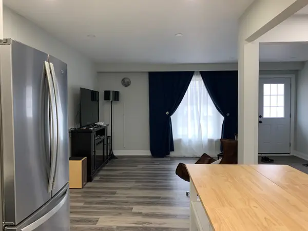 34 Caledonia RD, Orangeville, ON L9W 2V3