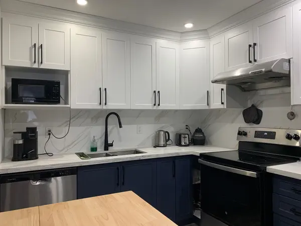 34 Caledonia RD, Orangeville, ON L9W 2V3