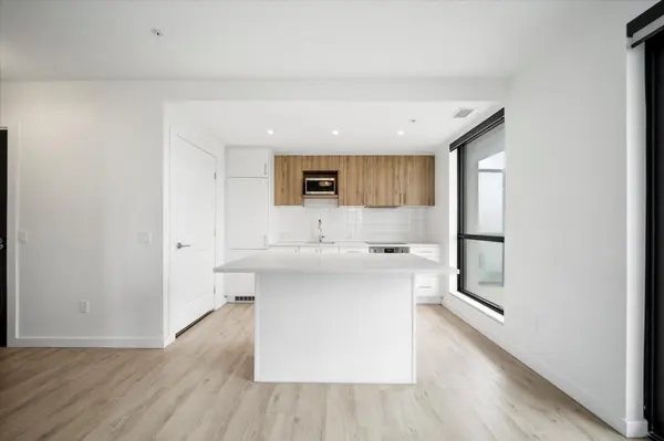 181 King ST S #1214, Waterloo, ON N2J 1P7