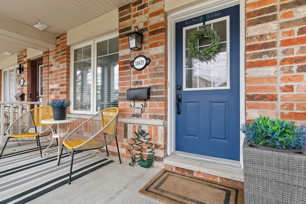 3843 STRANDHERD DR #F, Barrhaven, ON K2J 0K3