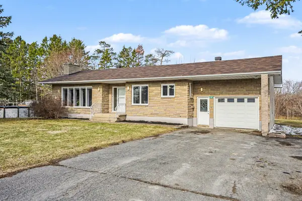 60 Charles ST, North Stormont, ON K0A 1R0