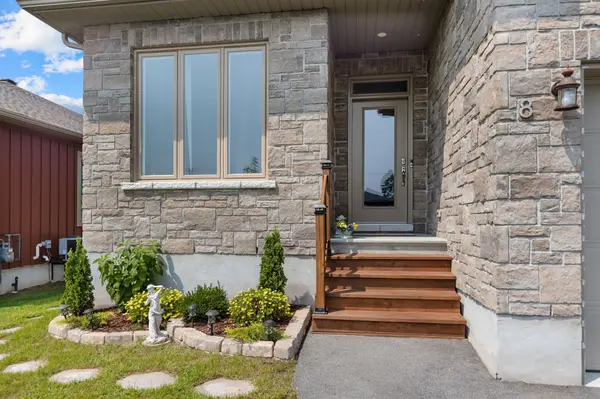 8 BILLINGS AVE W, South Dundas, ON K0E 1K0