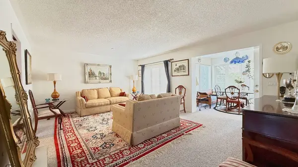 17 Pine Ridge RD, Centre Wellington, ON N0B 1J0