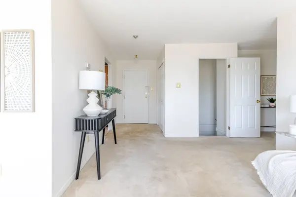 36 Champlain CRES #30, Peterborough, ON K9L 1T1