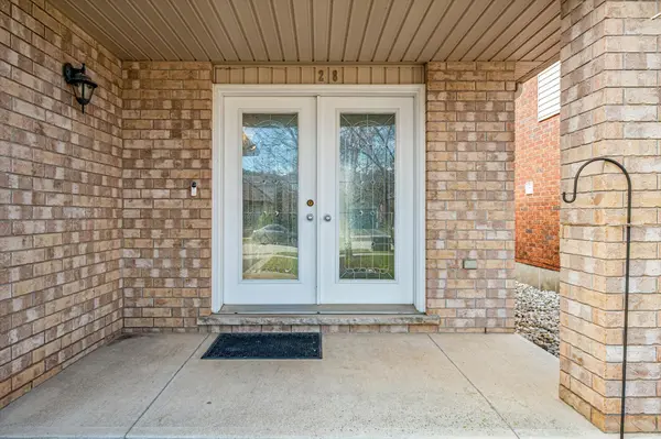 28 Davis ST, Guelph, ON N1E 0A1