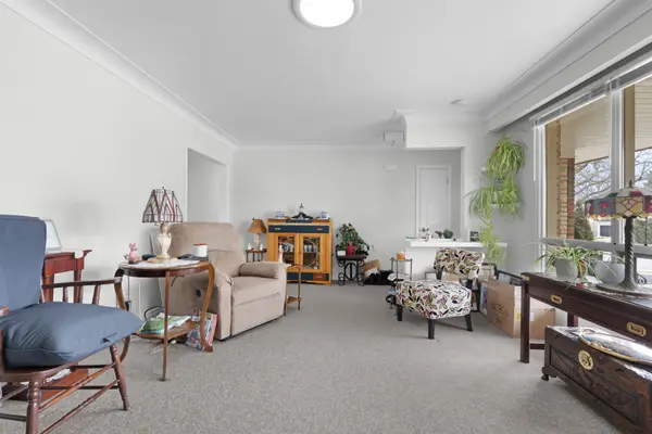 26 Wiltshire DR, Brantford, ON N3R 5A9