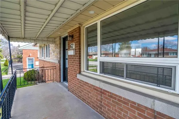 67 Toby CRES, Hamilton, ON L8T 2N9