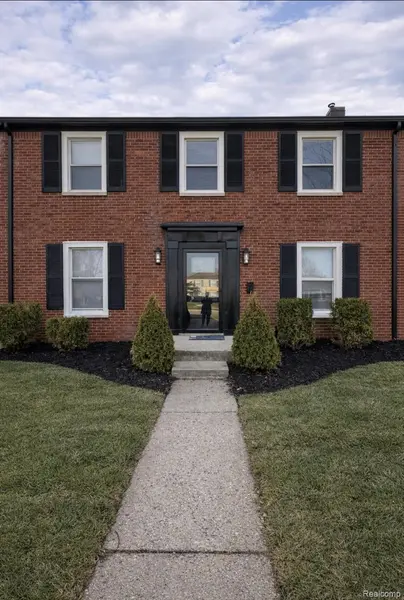 14058 Greenview RD, Detroit, MI 48223